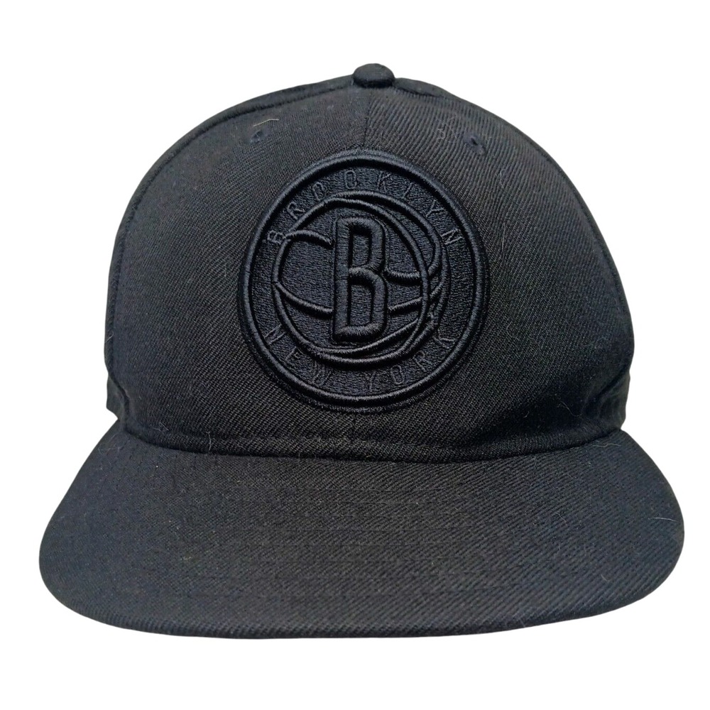 New‎ Era Brooklyn Nets 59FIFTY Fitted Hat Cap 7 3/8 Black Out NBA